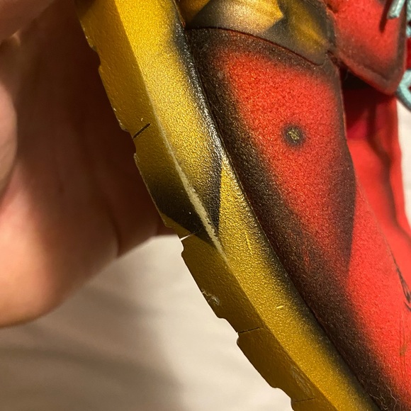 Nike Roshe Ironman Custom by Kickasso. Some small pint scuffs shown in pictures. - Picture 3 of 9